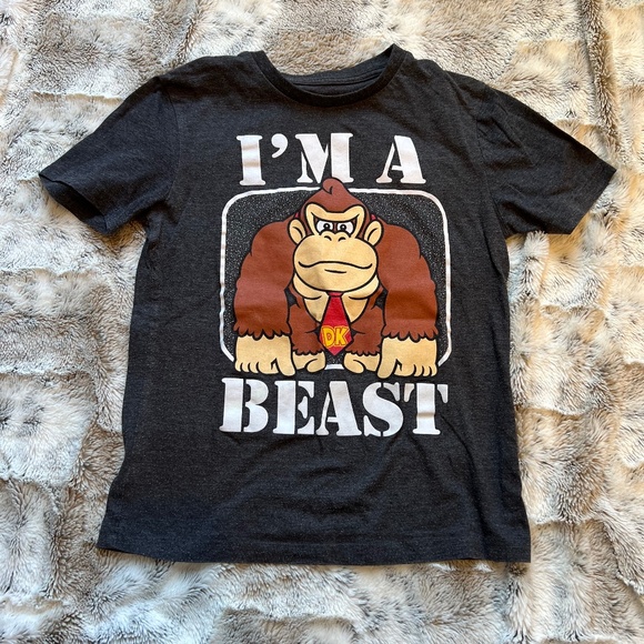 $8 when you bundle - Donkey Kong T-Shirt - Kids M (7-8) - Bundle Discount - Picture 1 of 4